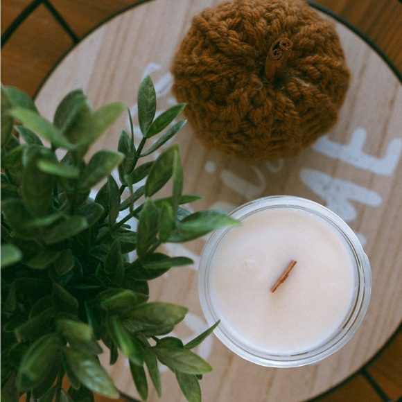 Pumpkin Chai Handmade 100% Pure Soy Wax Wood Wick Candle - Picture 5 of 5